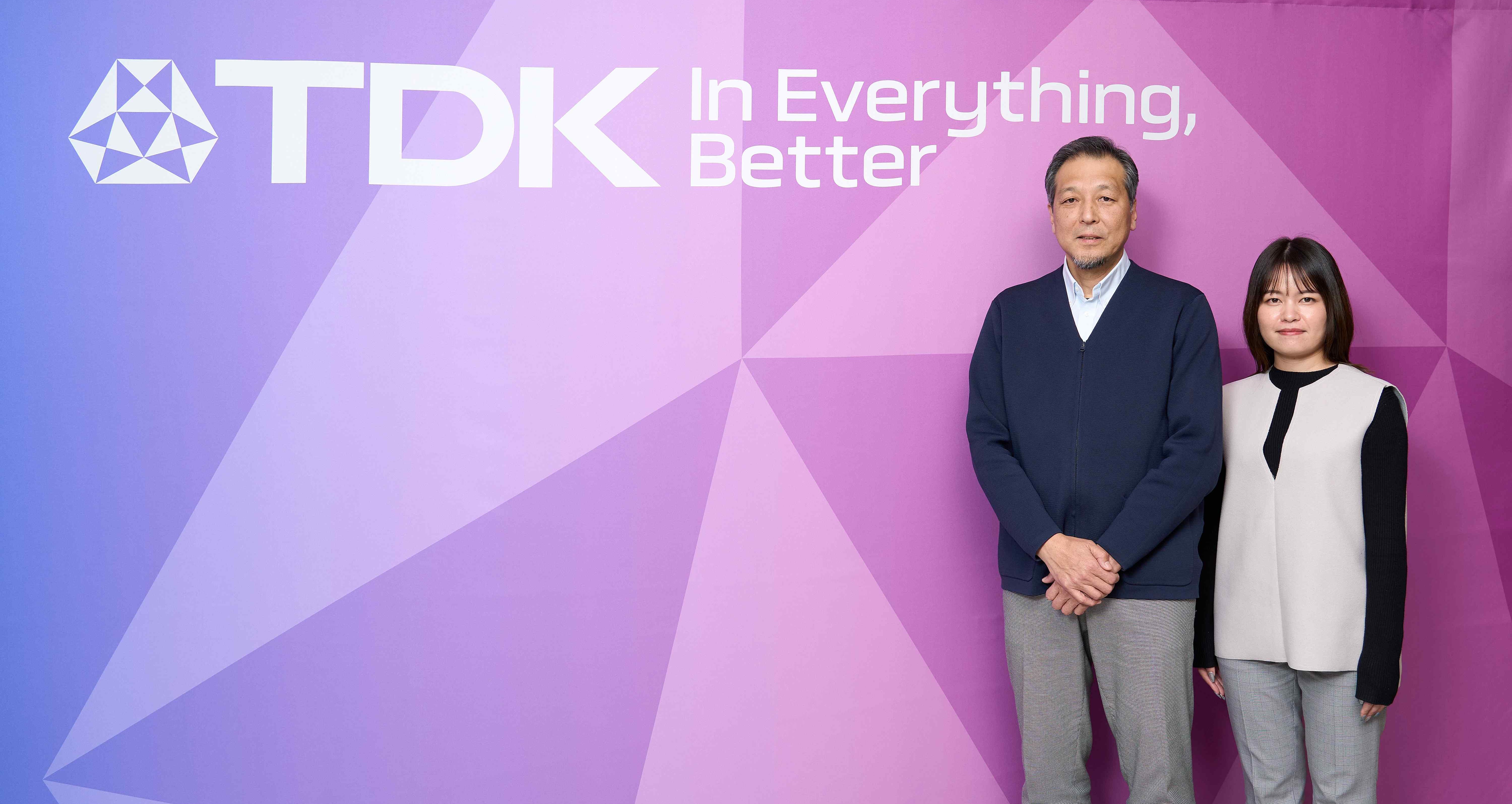 EASY FILE EXPRESS導入事例_TDK様_集合写真(サムネイル用).jpg